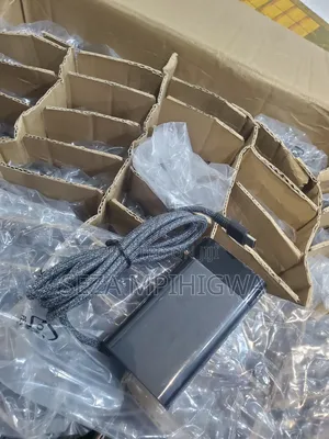 *Hp Type C Charger Ya Uzi 65w Original