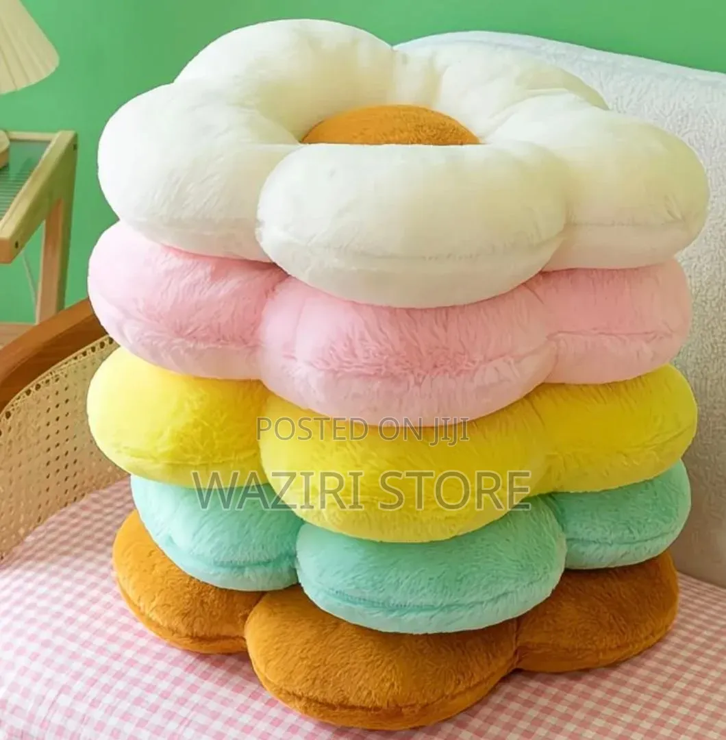 Knot Pillow