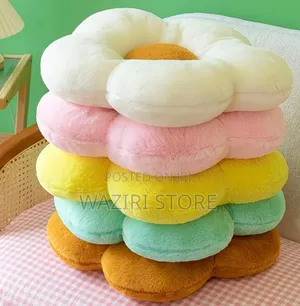 Knot Pillow