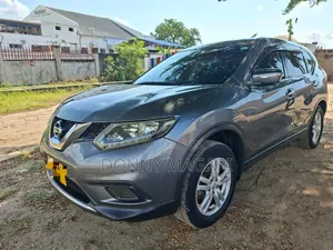 Nissan X-Trail 2013 Gray