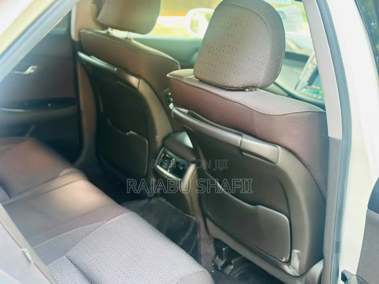 Toyota Crown 2009 White