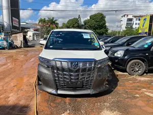 Toyota Alphard 2019 White