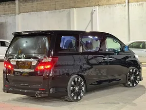Toyota Alphard 2010 Black