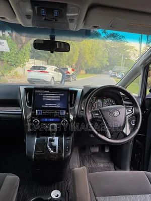 Toyota Alphard 2017 Black
