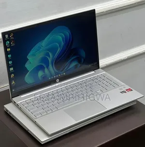 Laptop HP 15 8GB AMD Ryzen 5 SSD 512GB