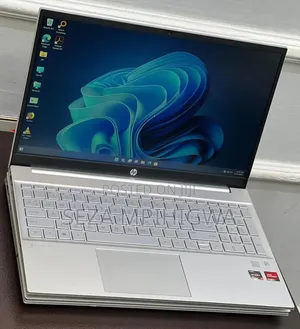 Laptop HP 15 8GB AMD Ryzen 5 SSD 512GB