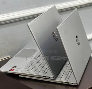 Laptop HP 15 8GB AMD Ryzen 5 SSD 512GB