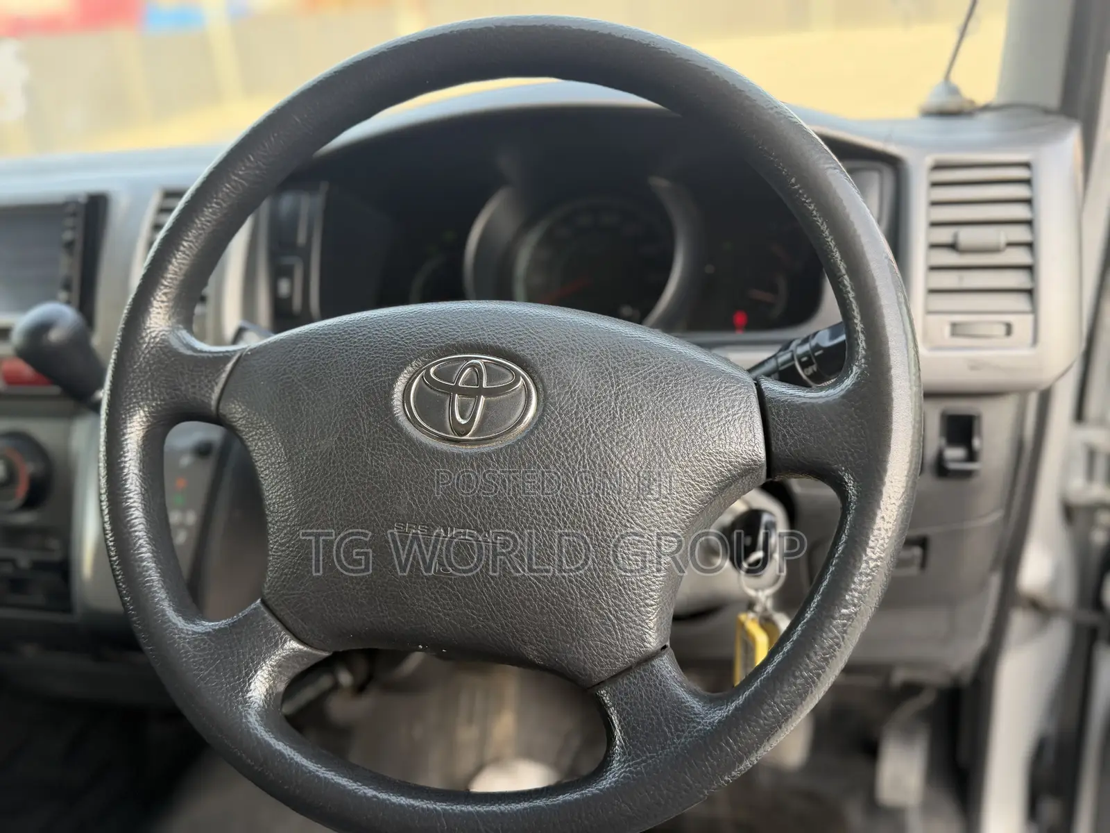 Toyota HiAce 2007 Silver