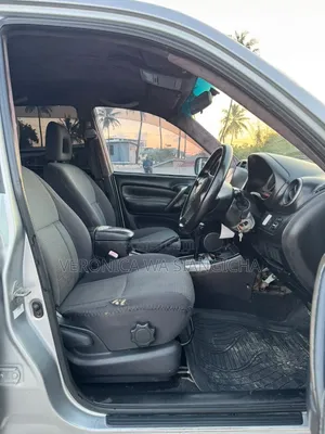 Toyota RAV4 2004