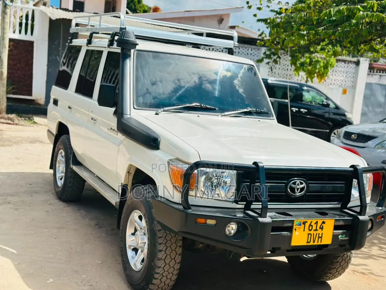 Toyota Land Cruiser 2018 White