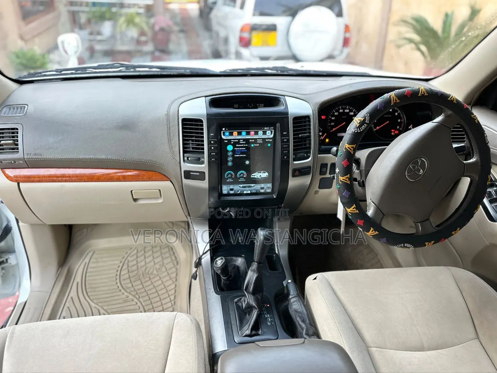 Toyota Land Cruiser Prado 2005 White