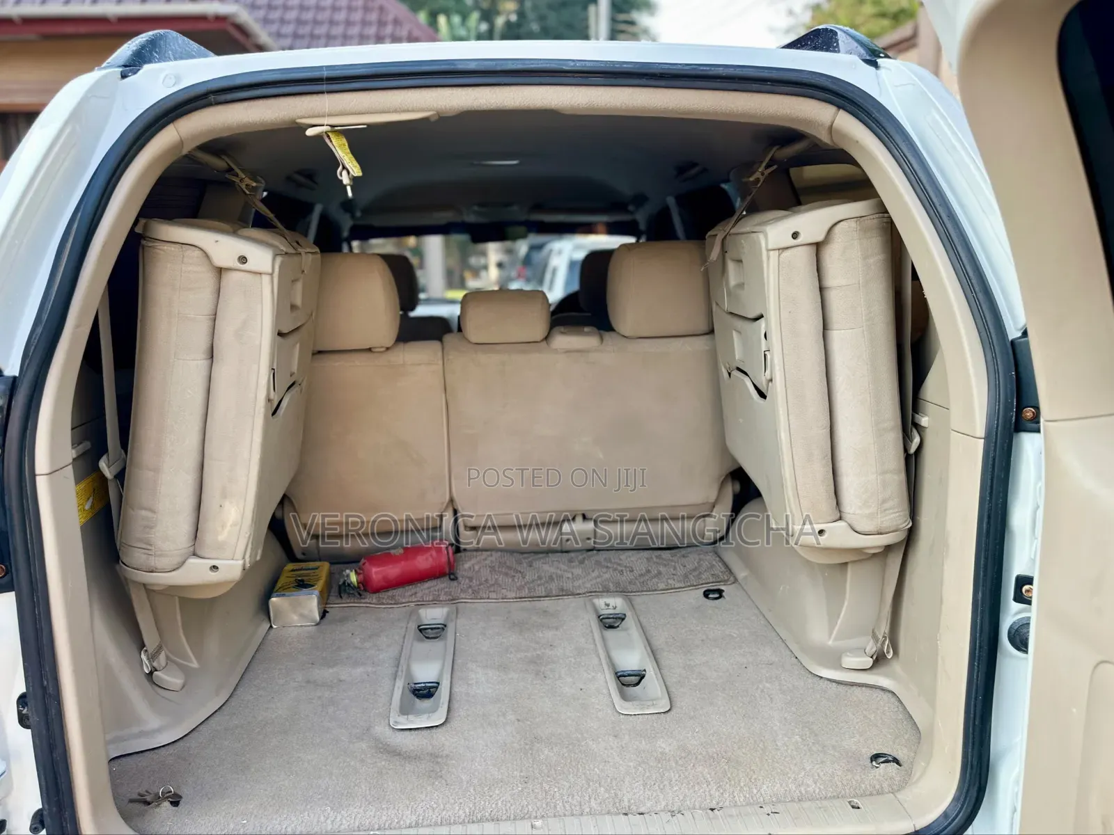 Toyota Land Cruiser Prado 2005 White