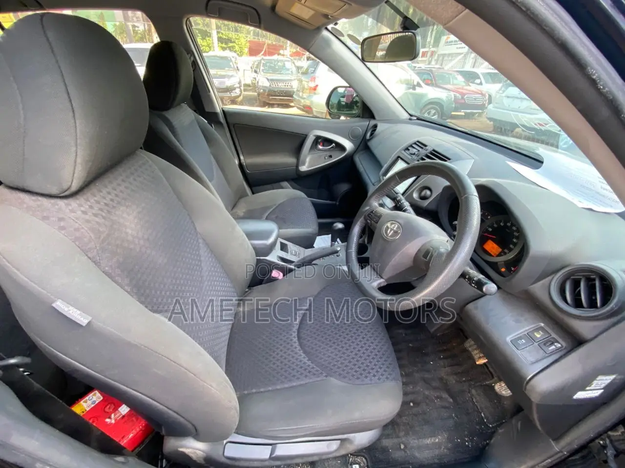Toyota Vanguard 2012 Black