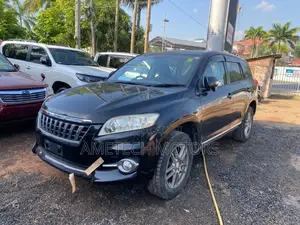 Toyota Vanguard 2012 Black