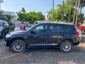 Toyota Vanguard 2012 Black