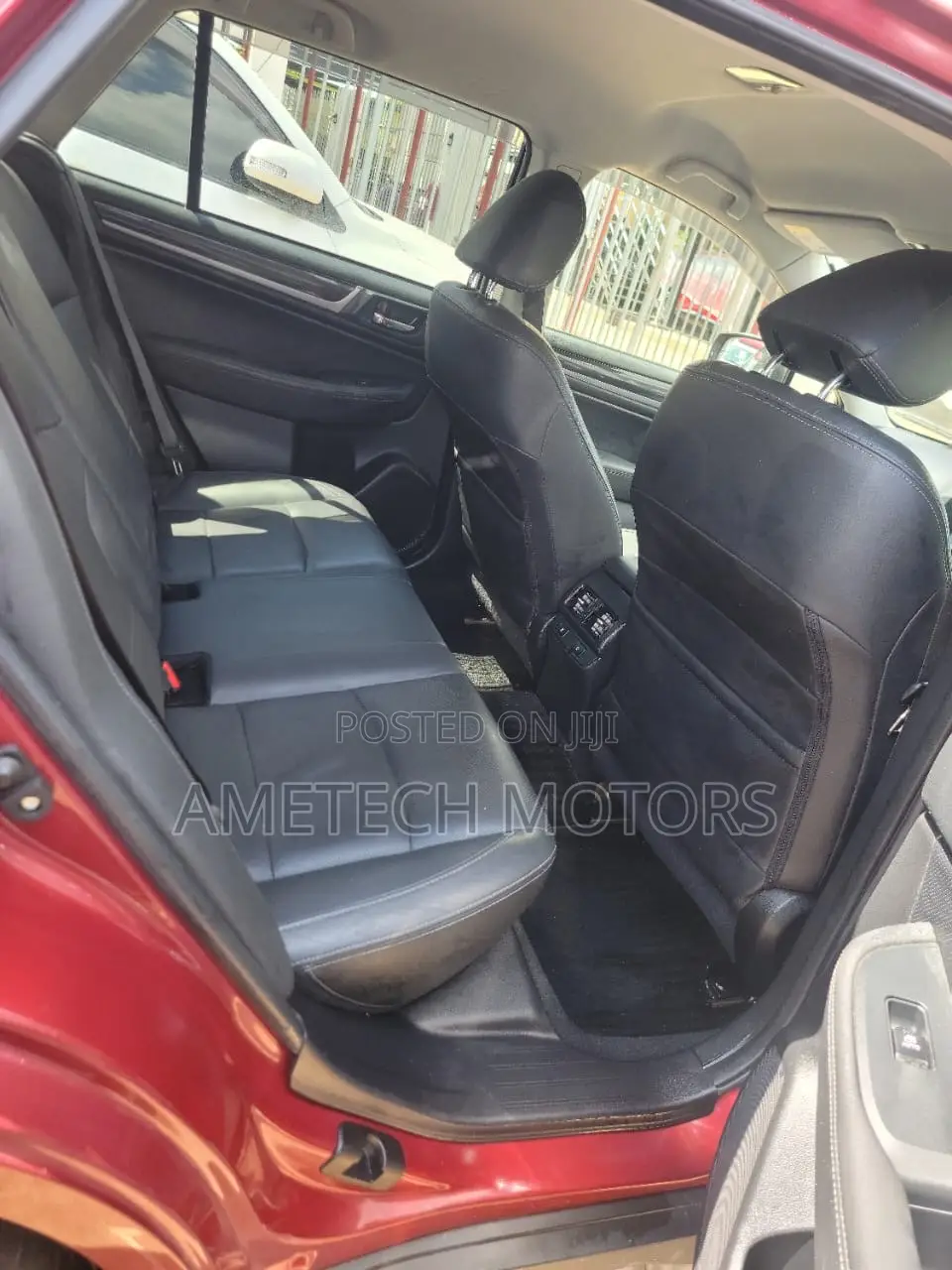 Subaru Outback 2015 Red