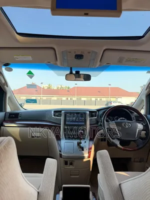 Toyota Alphard 2011 White