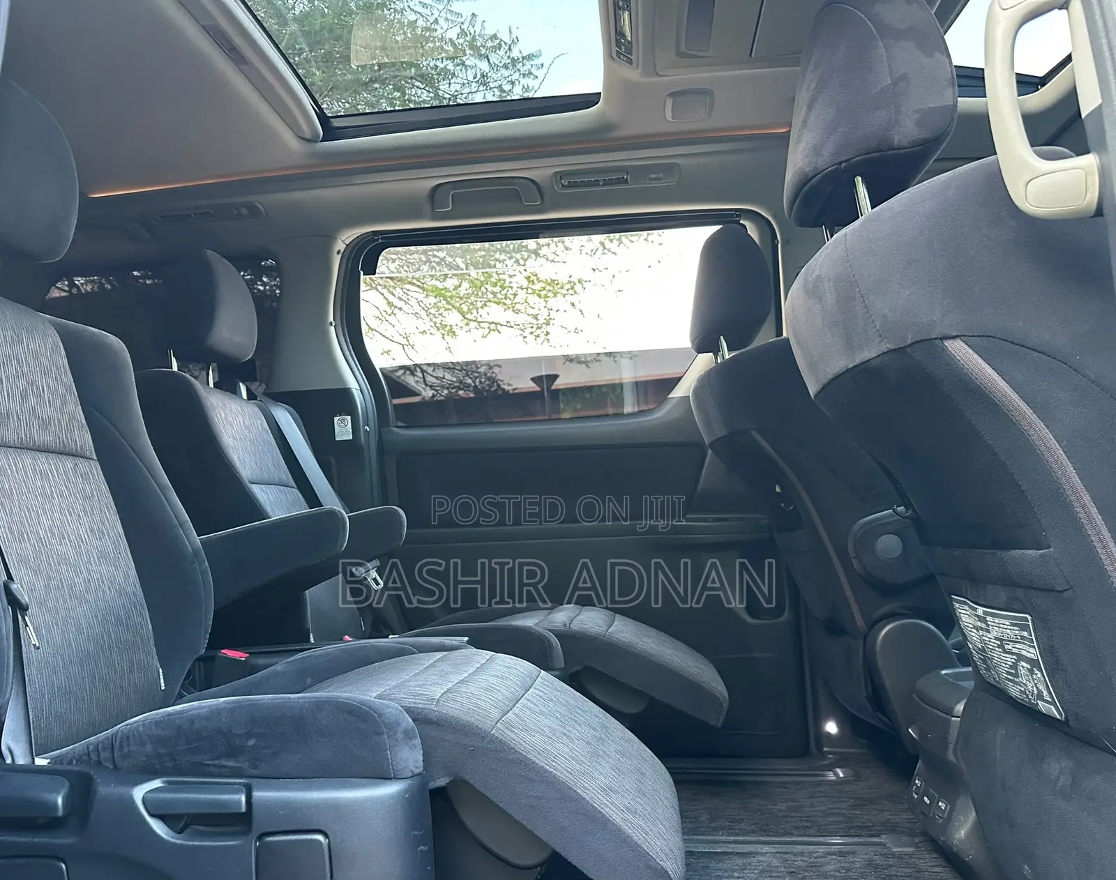 Toyota Alphard 2.4 Petrol FWD 2008 Black