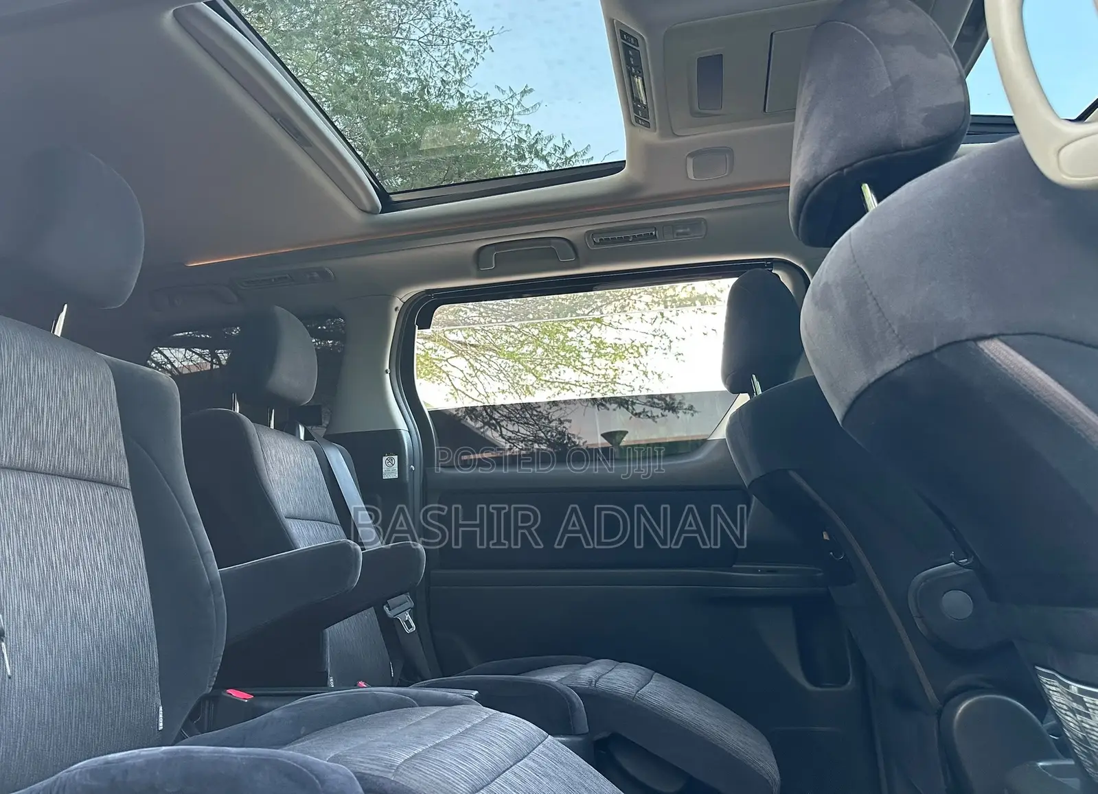 Toyota Alphard 2.4 Petrol FWD 2008 Black