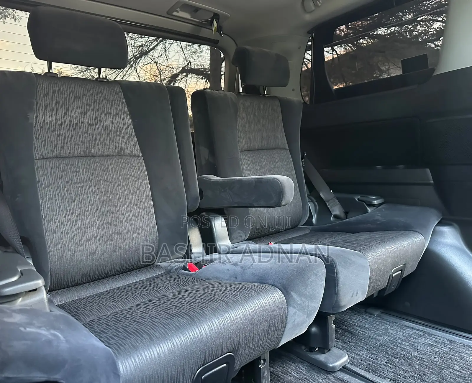 Toyota Alphard 2.4 Petrol FWD 2008 Black