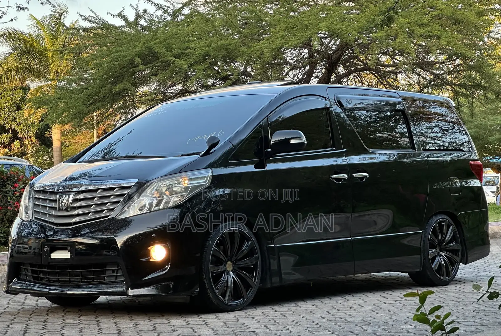 Toyota Alphard 2.4 Petrol FWD 2008 Black