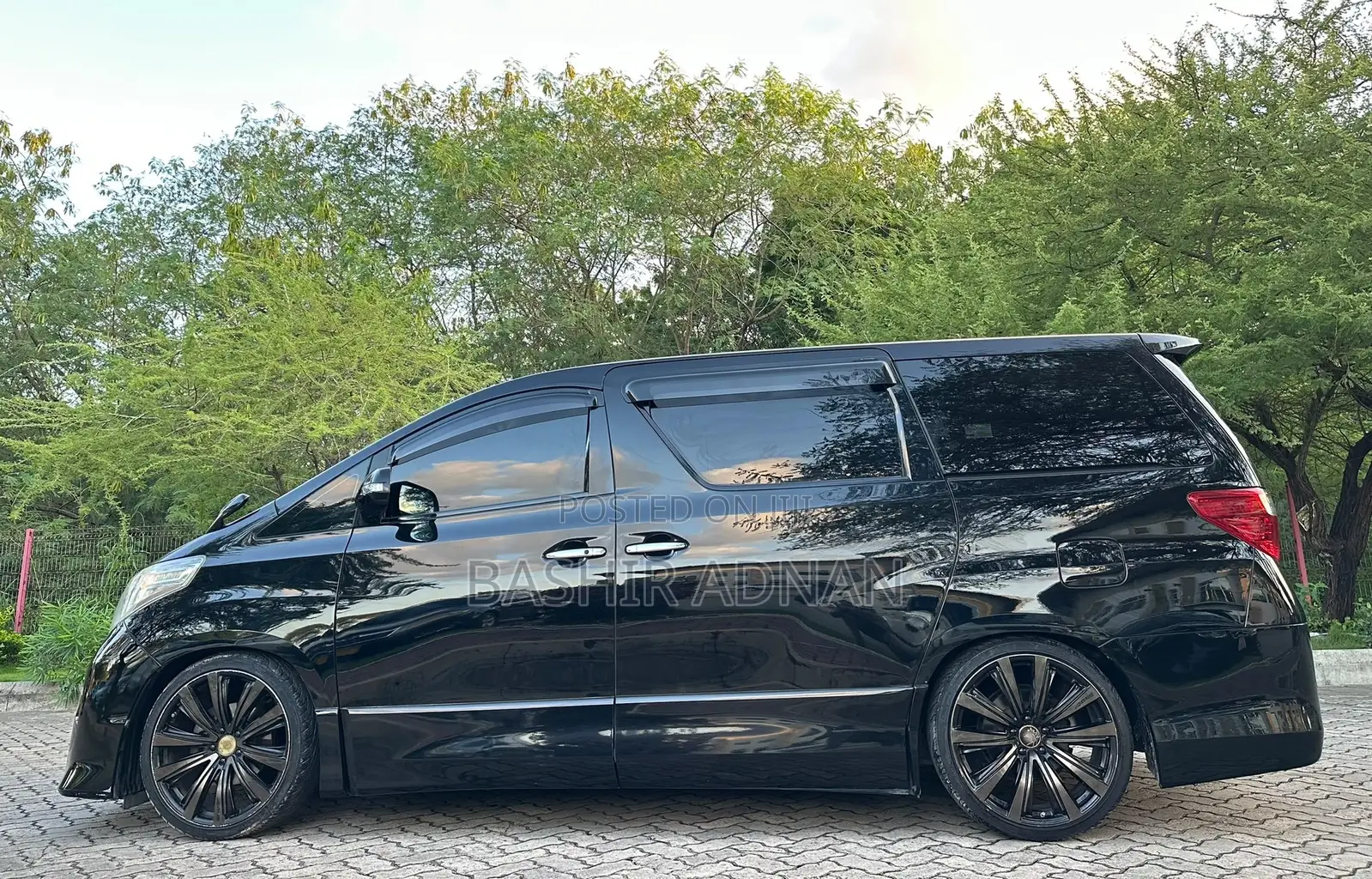 Toyota Alphard 2.4 Petrol FWD 2008 Black