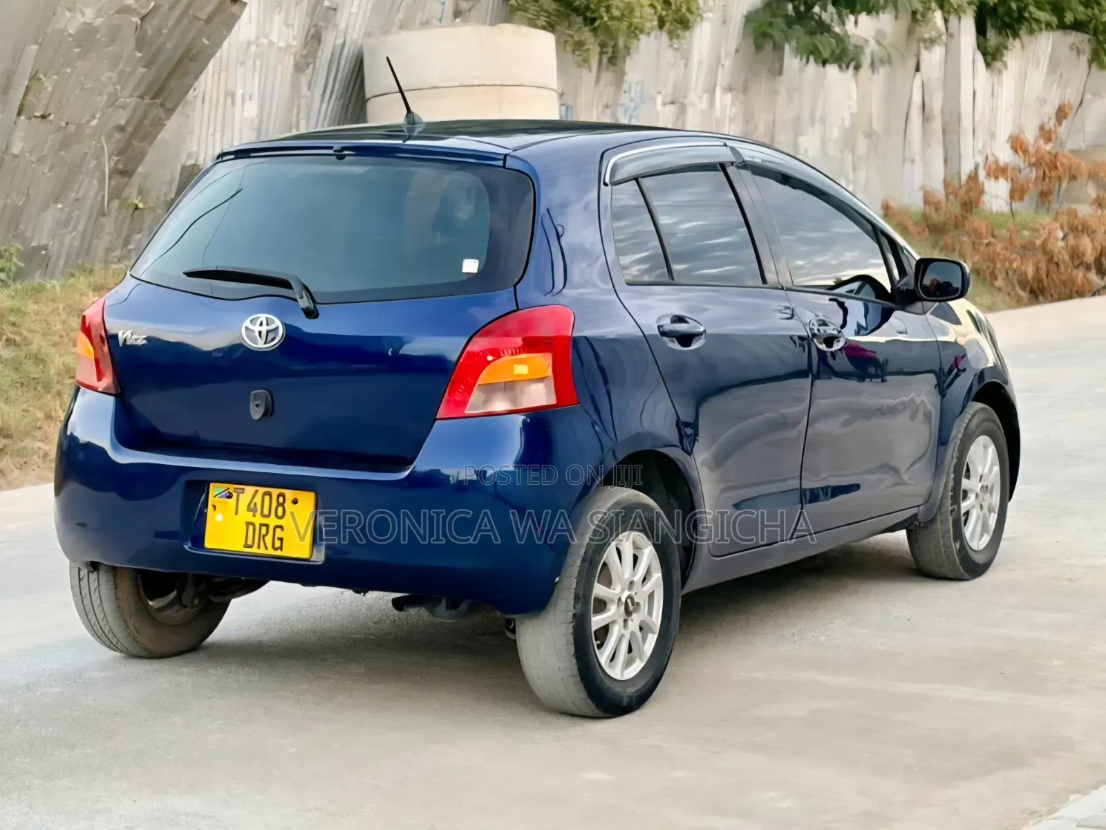 Toyota Vitz 2006 Blue