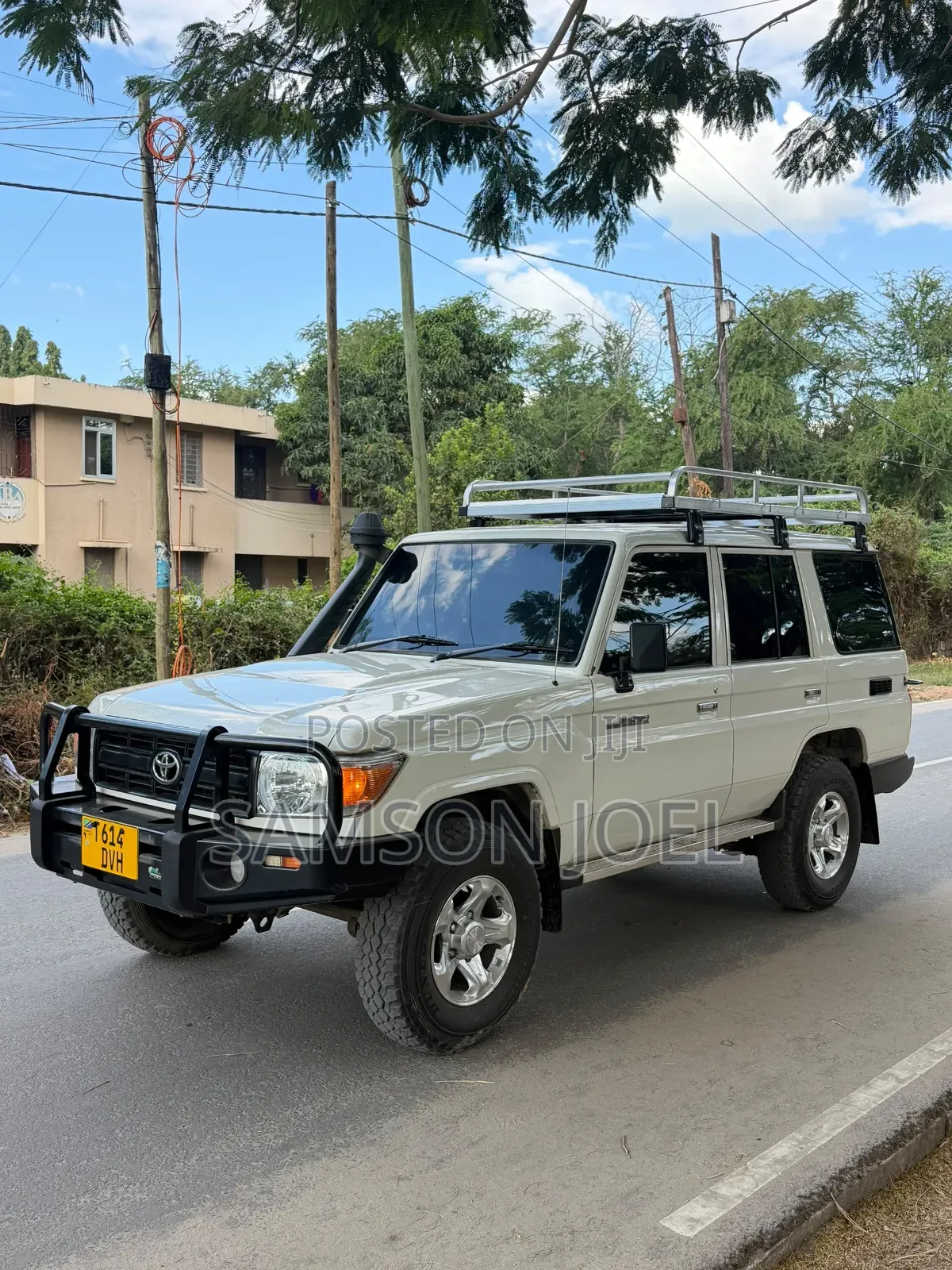 Toyota Land Cruiser 2018 White