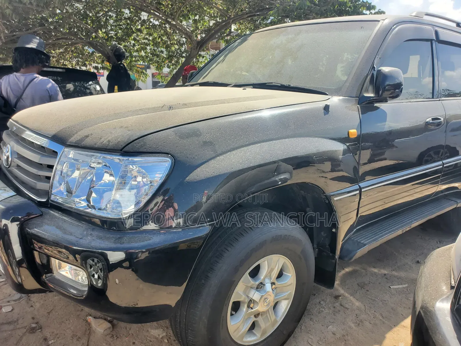 Toyota Land Cruiser 2002 Black