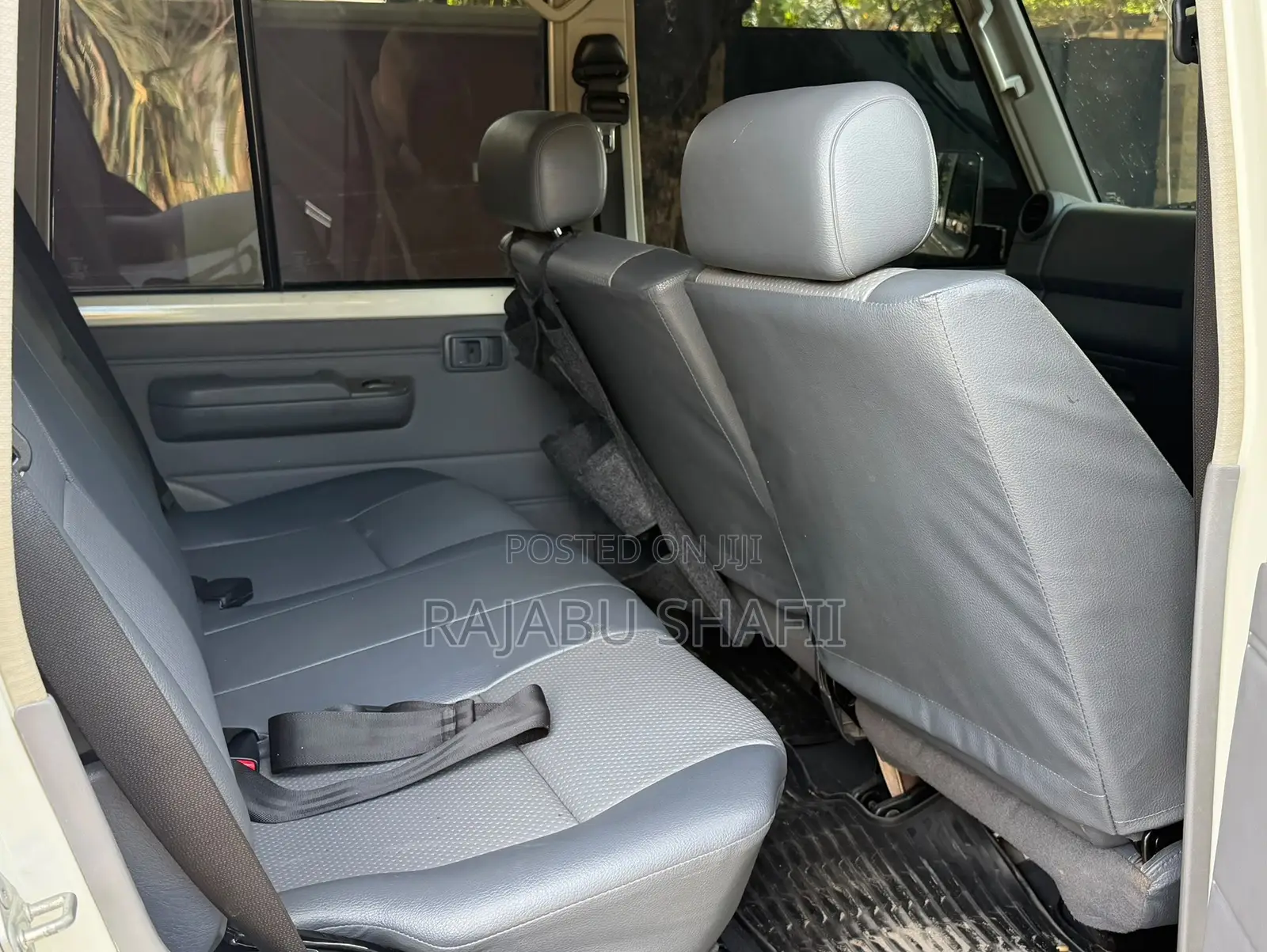 Toyota Land Cruiser 2018 White