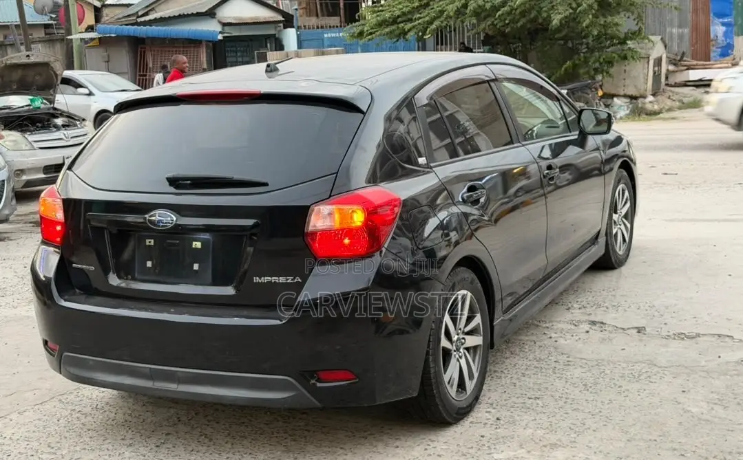 Subaru Impreza 2.0i Limited PZEV 4dr Hatchback AWD 2015 Black