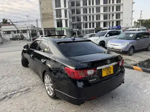 Toyota Mark X 2.5 AWD 2011 Black