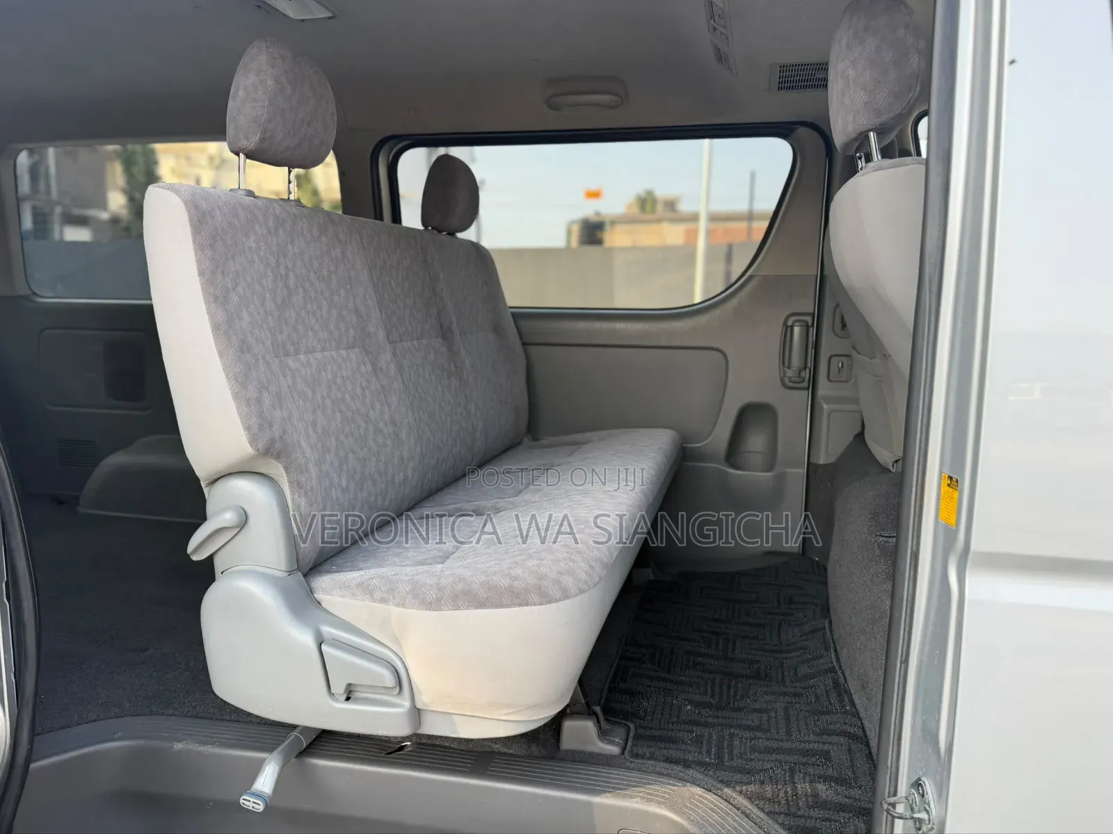 Toyota HiAce 2007 Silver