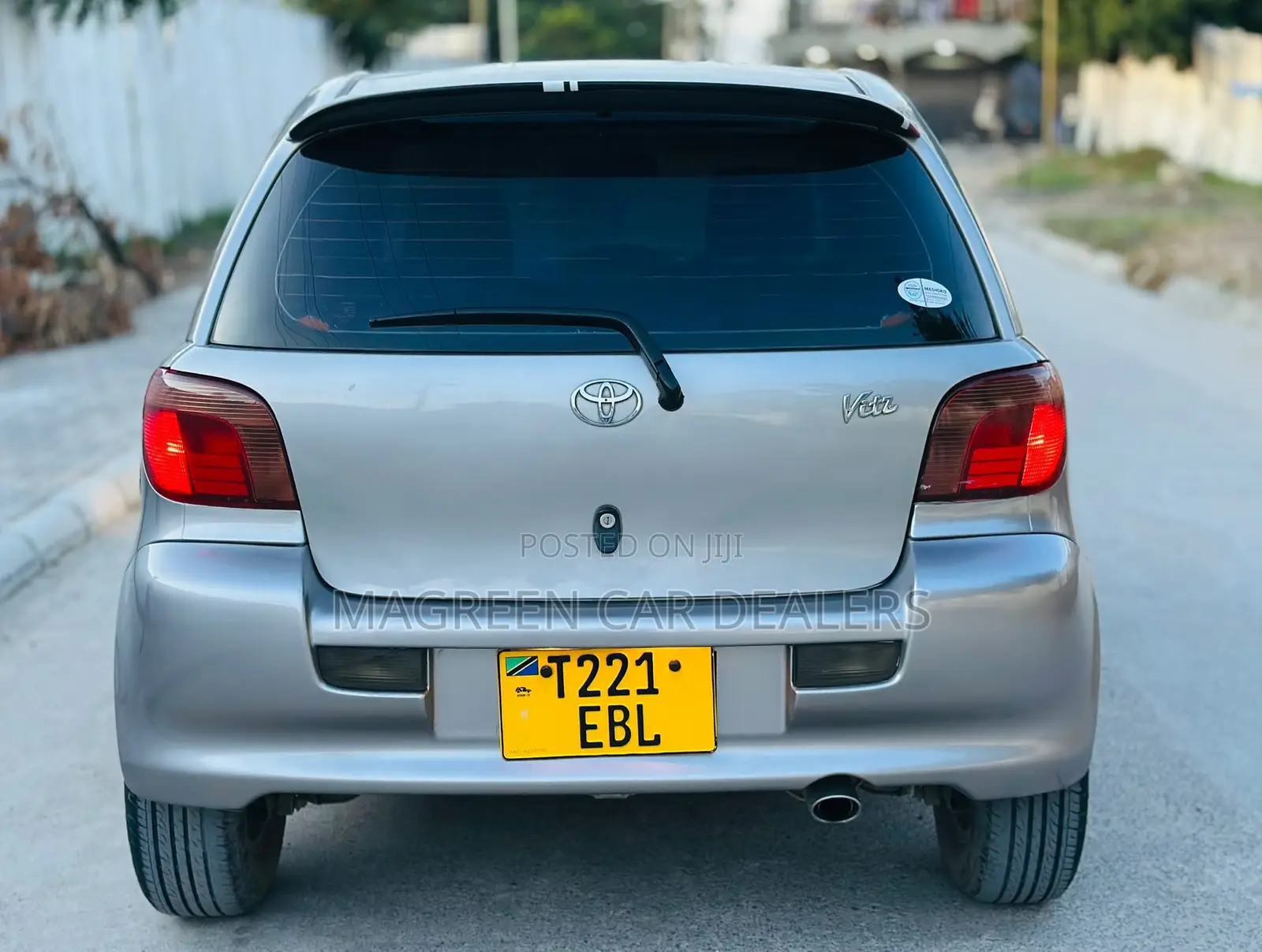 Toyota Vitz 2006 Gray