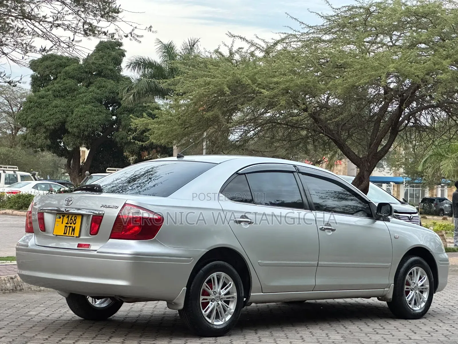 Toyota Premio 2005