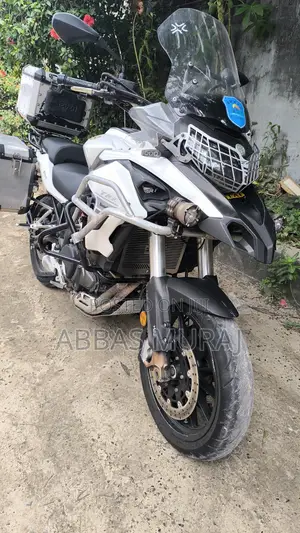 Benelli TRK 502 2016 White