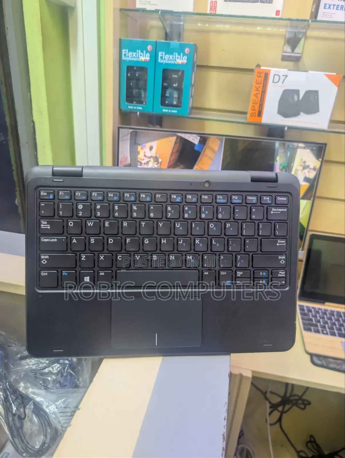 Laptop Dell Latitude 3189 4GB Intel SSD 128GB
