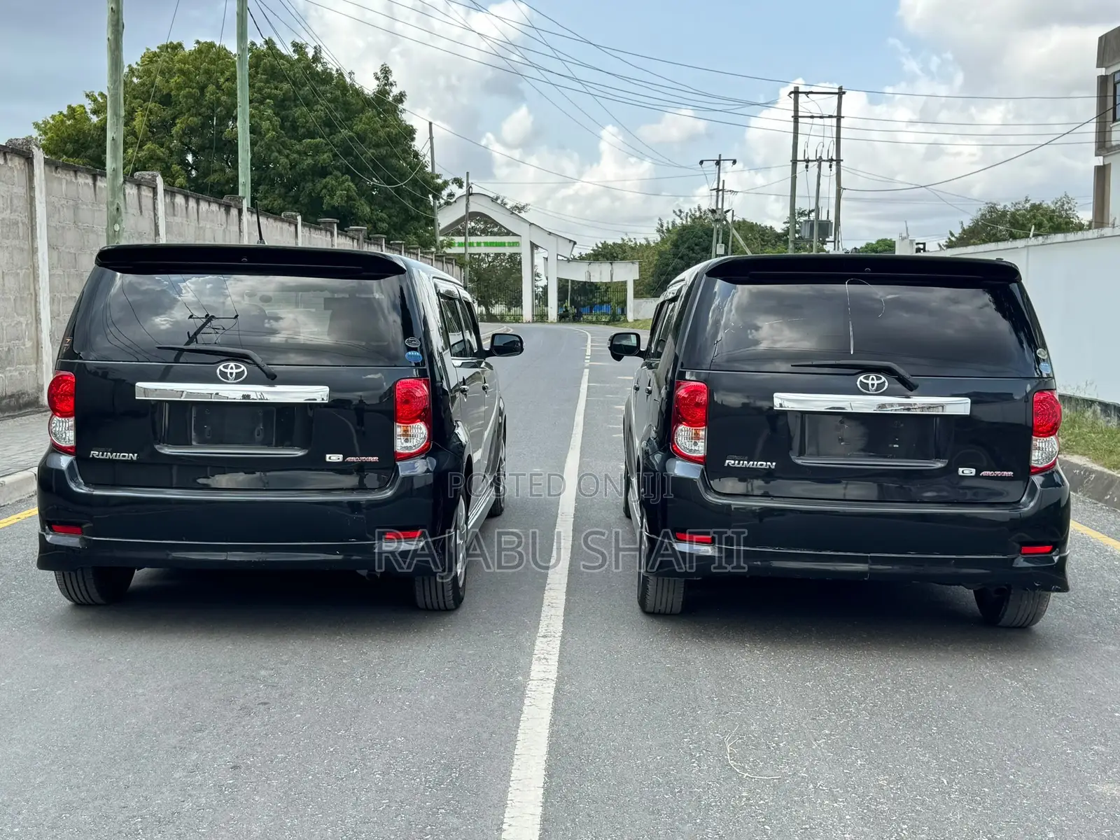 Toyota Corolla Rumion Hatchback 1.5 FWD 2008 Black