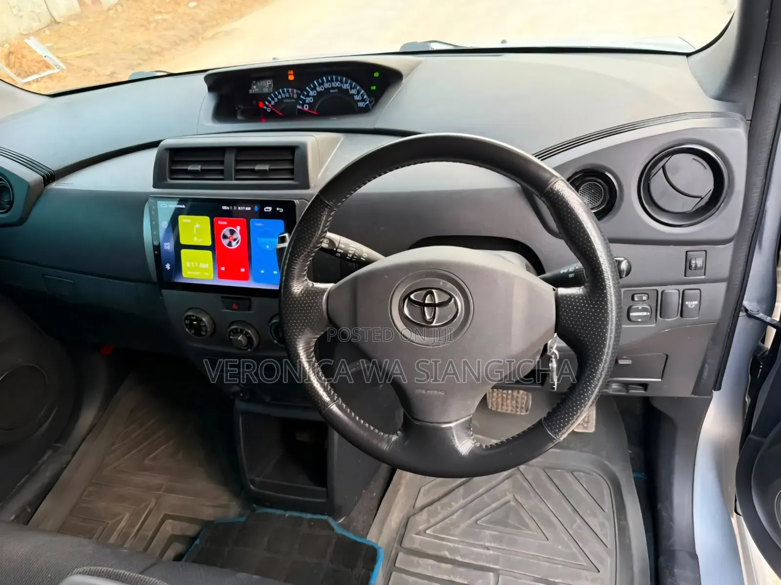 Toyota bB 2006 Silver