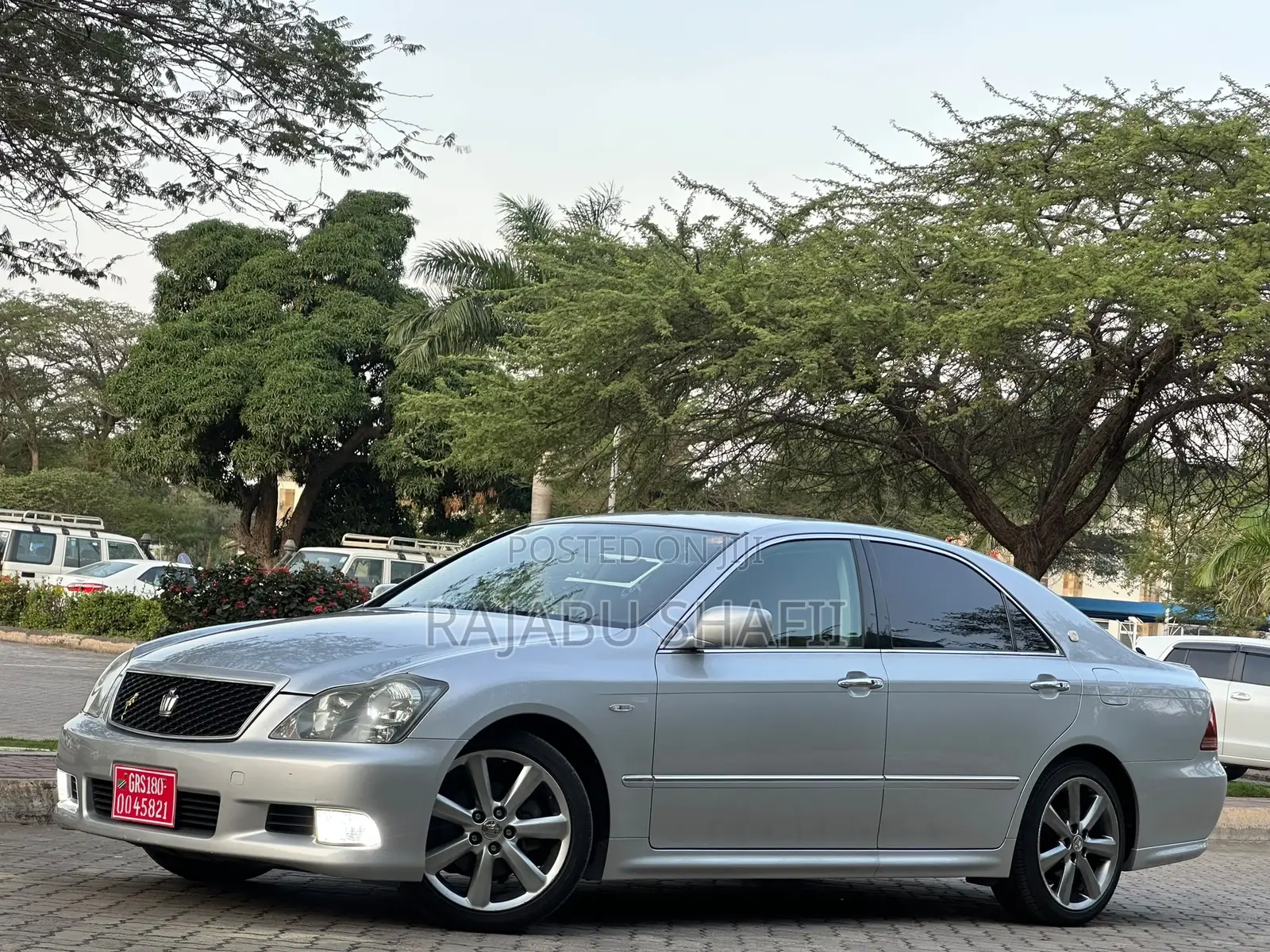 Toyota Crown 2006 Silver