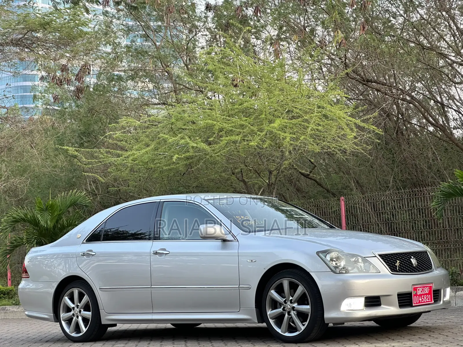 Toyota Crown 2006 Silver