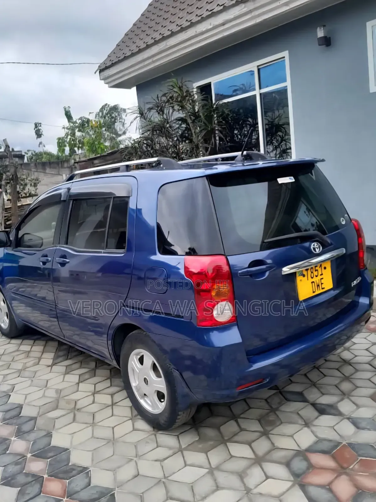 Toyota Raum 2008 Blue