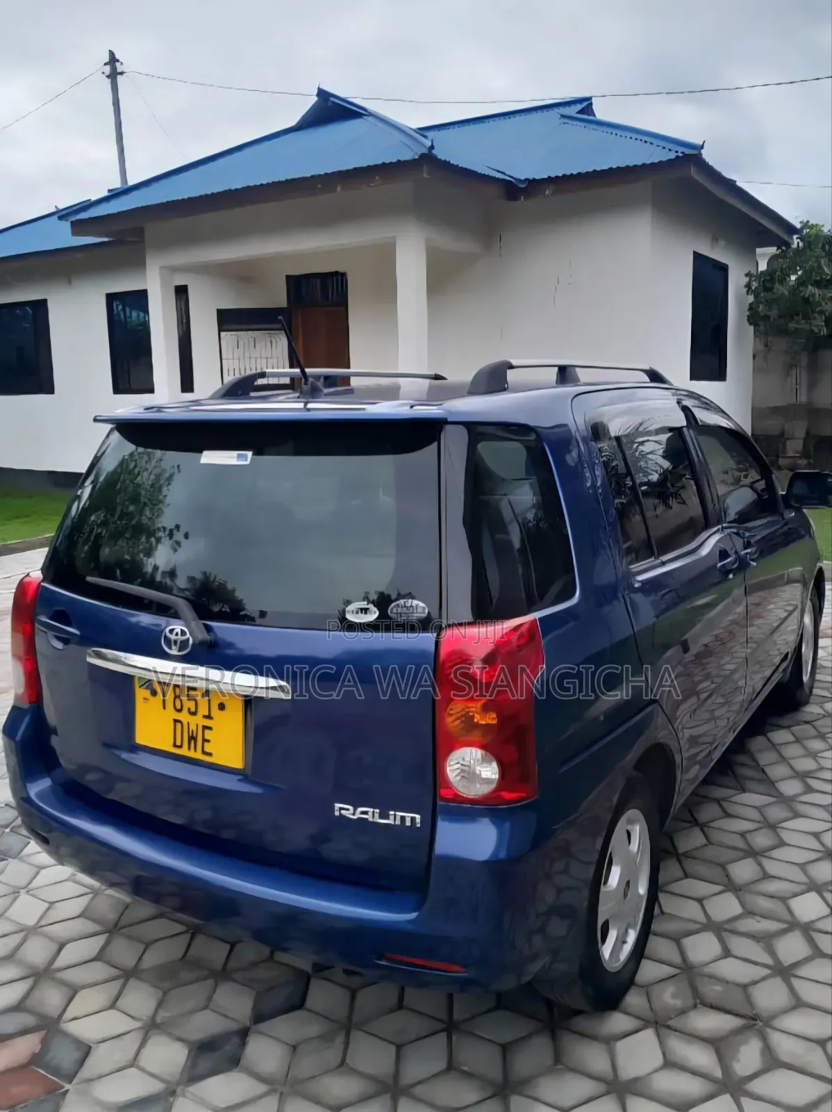 Toyota Raum 2008 Blue