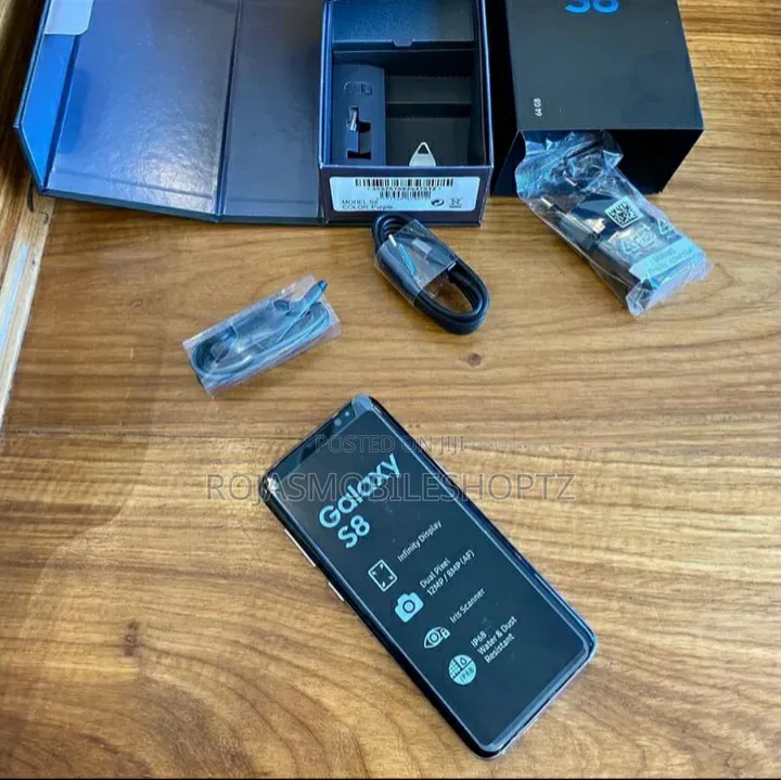 New Samsung Galaxy S8 64 GB Black