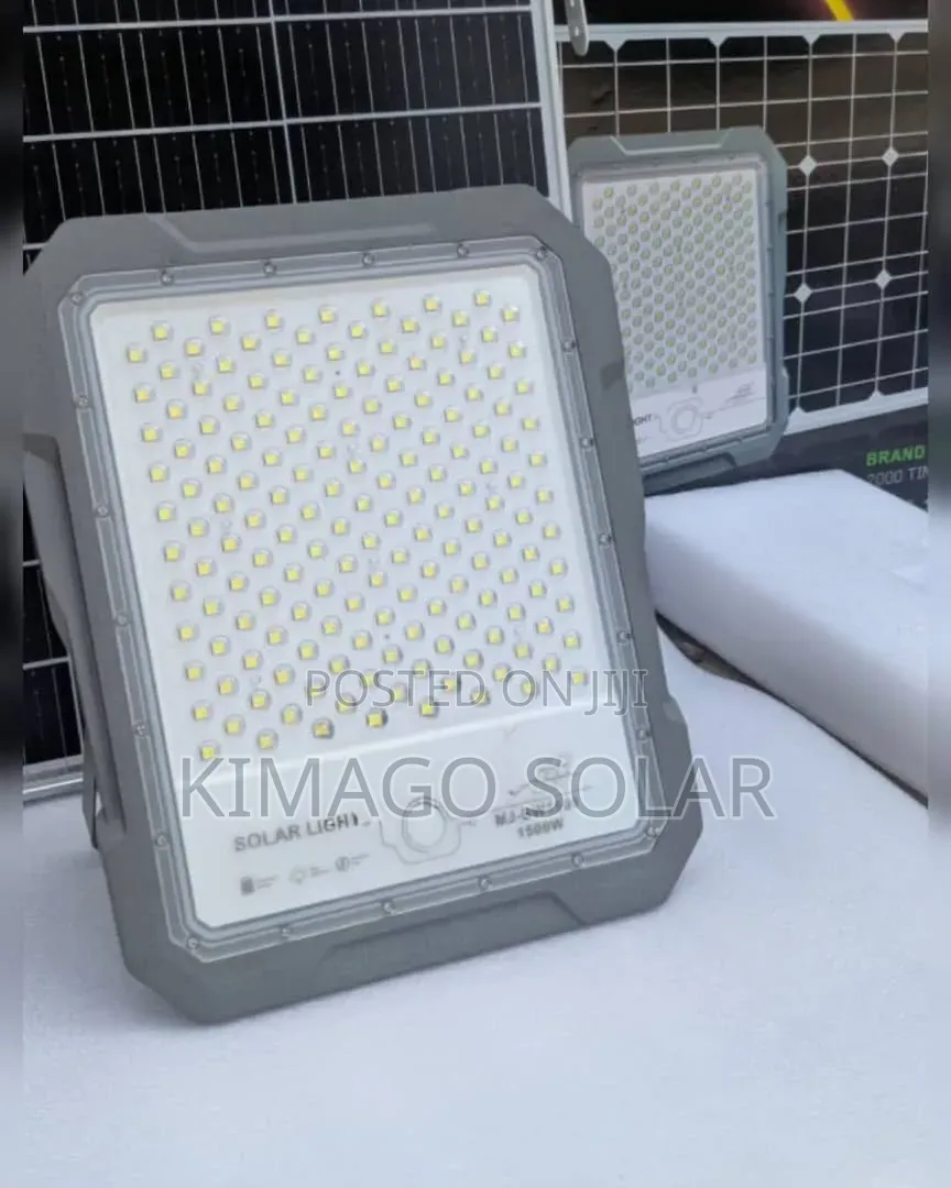 Floodlight Ya Solar 1500w Model Mj-Bw1500 Na Solar Panel Ya 90w