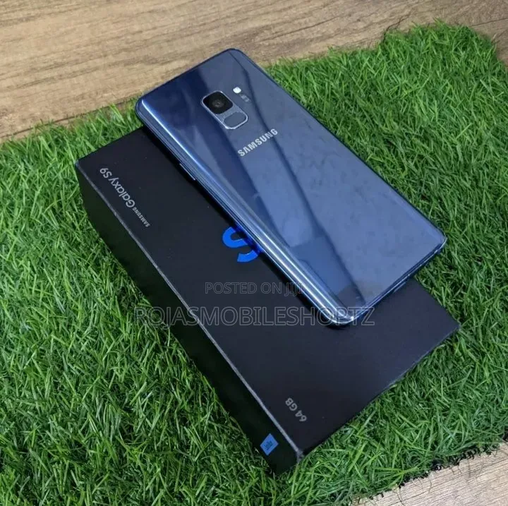 New Samsung Galaxy S8+ 128 GB Blue