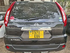 Nissan X-Trail 2012 Black