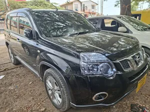 Nissan X-Trail 2012 Black