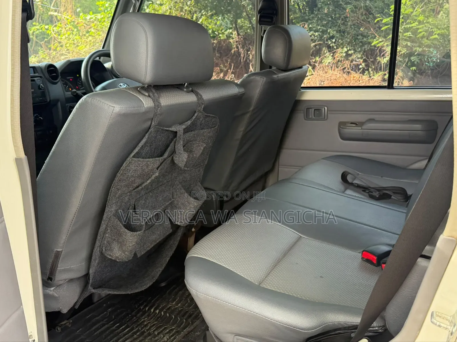Toyota Land Cruiser 2018 White