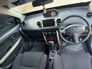 Toyota IST 2005 White